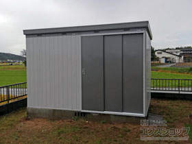 の物置・屋外倉庫 断熱物置 ネクスタプラス 扉タイプ 一般型 3580×2630×2375 NXP-94HT-PG 施工例