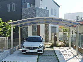 YKKAPのカーポート レイナツインポートグラン　積雪～20cm対応 施工例