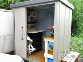 の物置・屋外倉庫 エスケーエイト SK8-70 一般型 1800×1200×1940【ローズ色キャンペーン】 SK8-70-RZ 施工例