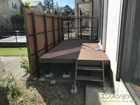 のウッドデッキ マージウッドデッキ＋マージウッドデッキ用ステップＳタイプ（2段）×1台 施工例