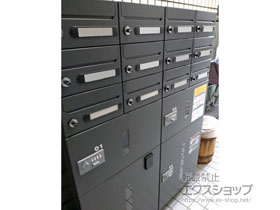 の機能門柱・ポスト 宅配ボックス 前入前出/メカ式・防滴タイプ 【KS-TLG】（12世帯用） 施工例