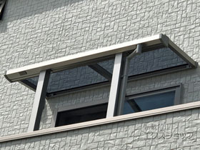 のバルコニー・ベランダ屋根 プレシオステラスII F型 屋根タイプ 単体 積雪〜20cm対応 施工例