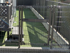 の門扉 ハイグリッド門扉N1型 片開き　柱使用 施工例