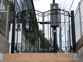 の門扉 ラフィーネ門扉4型 両開き 門柱仕様 施工例