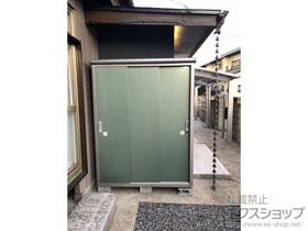 の物置・屋外倉庫 エスモ 一般型 1497×650×1959 ESE-1506A-EG 施工例