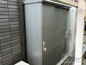 の物置・屋外倉庫 エスモ 一般型 1650×520×1959 ESE-1605A-SS 施工例