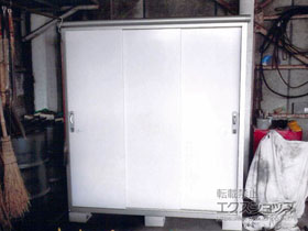 の物置・屋外倉庫 エスモ 一般型 1797×900×1959（ESE-1809A） ESE-1809A-PW 施工例