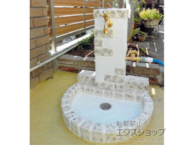 の立水栓・ガーデンシンク 立水栓ユニット レトロブリックタイプ 施工例