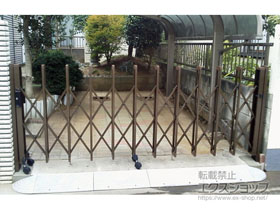 のカーゲート トリップゲートII 2型 スタンダード ノンレール 片開き 30S 施工例