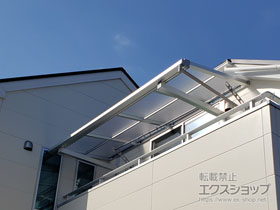 のバルコニー・ベランダ屋根 ソラリア F型 ルーフタイプ 単体積雪〜20cm対応 施工例