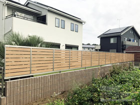 のフェンス・柵 セレビューフェンス RP3型 自在柱 施工例