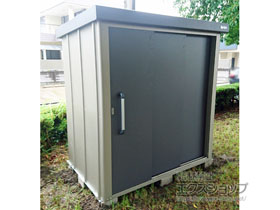 の物置・屋外倉庫 エスケーエイト SK8-70 一般型 1800×1200×1940 SK8-70-GK 施工例