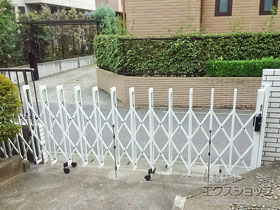 のカーゲート トリップゲートII 2型 スタンダード ノンレール 片開き 40S 施工例