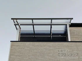 YKKAPのバルコニー屋根 ソラリア R型 屋根タイプ 単体 積雪～20cm対応 施工例
