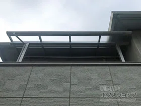 YKKAP�̃o���R�j�[���� �\�����A F�^ �����^�C�v �P�� �ϐ�`20cm�Ή� �{�H��