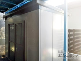 の物置・屋外倉庫 ナイソー 一般型 3040×1880×2440（SMK-58H） SMK-58H 施工例