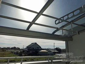 YKKAPのバルコニー屋根 ソラリア R型 屋根タイプ 単体 積雪～20cm対応 施工例