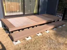 YKKAPのウッドデッキ リウッドデッキ 200 施工例