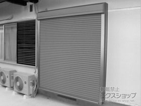 の窓シャッター 【特注】リフォームシャッター 手動式 標準タイプ *ボックス下げ納まり 施工例