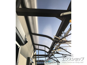 のバルコニー・ベランダ屋根 ソラリア R型 ルーフタイプ 単体 積雪〜20cm対応 施工例