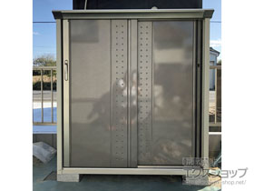 の物置・屋外倉庫 グランプレステージジャンプ 1304×650×1400（GP-136CT） GP-136CT-CB 施工例