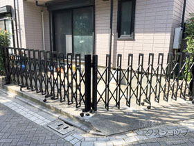 のカーゲート トリップゲートII 2型 スタンダード ノンレール 片開き角地セット2712S+3712T 施工例