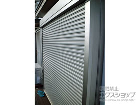 の窓シャッター 【特注】リフォームシャッター 手動式 標準タイプ 施工例