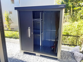 の物置・屋外倉庫 エスケーエイト SK8-50 一般型 1800×800×1940 SK8-50-GK 施工例