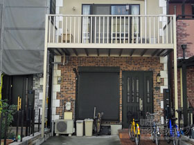 のバルコニー ビューステージHスタイル 縦太格子 単体 柱建て式 施工例