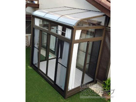 のテラス囲い・サンルーム サニージュ R型 床納まり ランマ付 積雪〜20cm対応 施工例