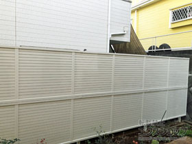 のフェンス・柵 フェンスAB YM2型 横目隠し2 フリーポールタイプ 施工例