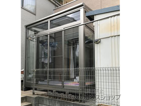 のテラス囲い・サンルーム サニージュ F型 床納まり ランマ付 積雪〜20cm対応 施工例