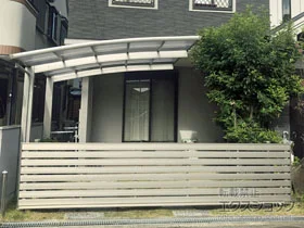 YKKAPのカーポート レイナポートグラン　積雪～20cm対応 施工例