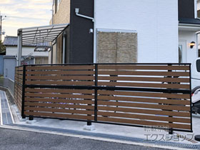 のフェンス・柵 モクアルフェンス 横板タイプ 2段支柱 自立建て用 施工例