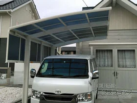 YKKAPのカーポート レイナポートグラン　積雪～20cm対応 施工例