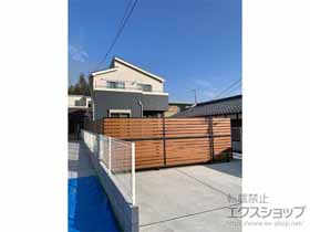 の門扉 モクアルフェンス 横板タイプ 2段支柱 自立建て用 施工例