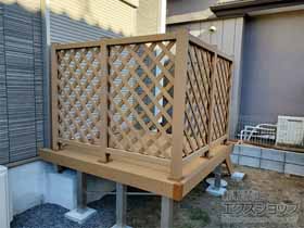のウッドデッキ マージウッドデッキ+ステップ Hタイプ(3段)+ ラティスデッキフェンス 施工例