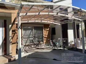 LIXIL(リクシル)のカーポート ネスカR (ラウンドスタイル) ワイド 積雪～20cm対応 施工例