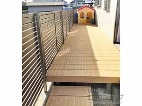YKKAPのウッドデッキ リウッドデッキ 200 ※正面斜め納まり 施工例