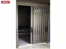 の玄関ドア リシェント玄関引戸 PG仕様 2枚建戸 ランマ無 15型（縦通し） 施工例