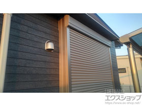 の窓シャッター リフォームシャッター 手動式 標準タイプ 施工例