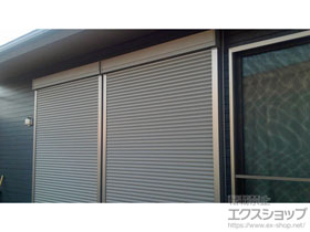 の窓シャッター リフォームシャッター 手動式 標準タイプ 施工例
