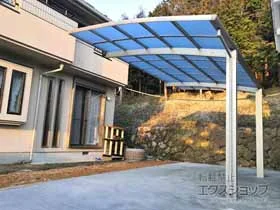 YKKAPのカーポート レイナポートグラン　積雪～20cm対応 施工例