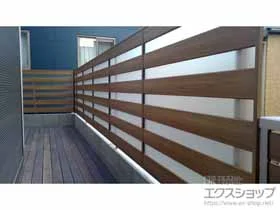 フェンスAA YT1型 横採光 木調色の施工例一覧 | フェンス・柵 フェンスAA YT1型 横採光 木調色の施工例一覧 | フェンス・柵