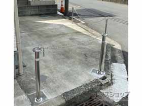 のカーゲート スペースガード(車止め) F48型 埋込式 キー付き 施工例