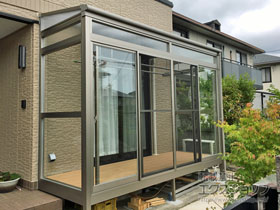 のテラス囲い・サンルーム サニージュ F型 床納まり ランマ付 積雪〜20cm対応 施工例