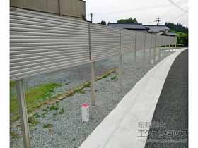 のフェンス・柵 ミエーネ目隠しルーバーフェンス 上段のみ設置 自立建て用 施工例