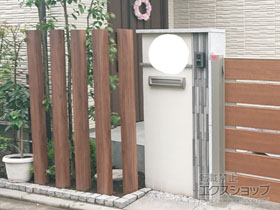 のフェンス・柵 デザイナーパーツ　枕木材 施工例