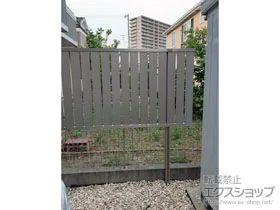 LIXIL(リクシル)のフェンス・柵・塀 フェンスAB TS2 縦スリット2 2段柱(パネル1段) 施工例