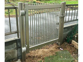 YKKAP�̖�� �V���v���I���T1�^ �c�i�q �ЊJ�� �和�g�p �{�H��